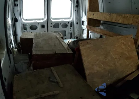 2011 Ford Econoline E250 Van из США, поврежденный, VIN 1FTNE2EW1BDA69842